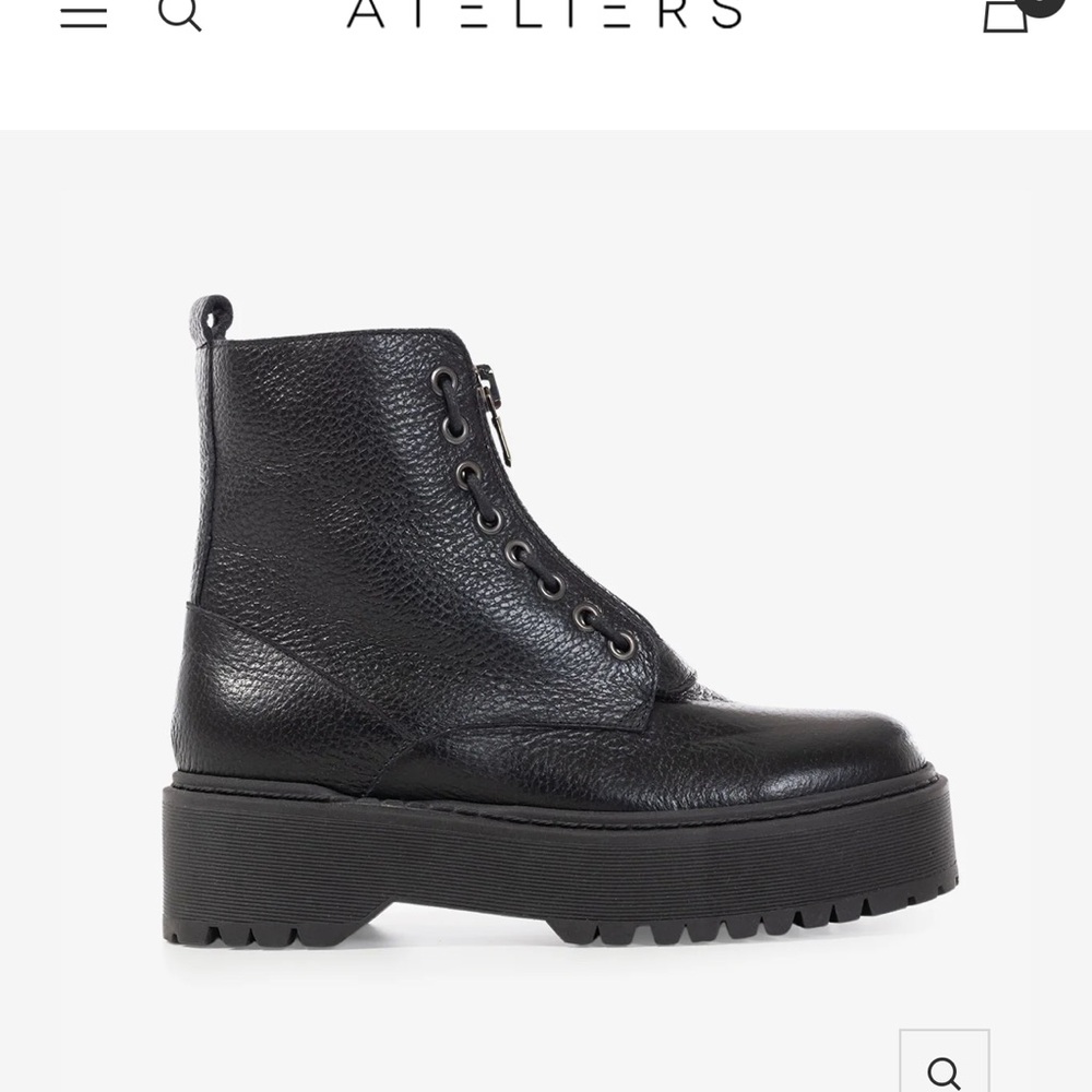 Ateliers Women's Black Lace-Up Boots